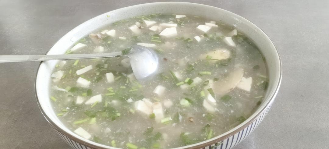 鲜美可口的——西湖牛肉羹
