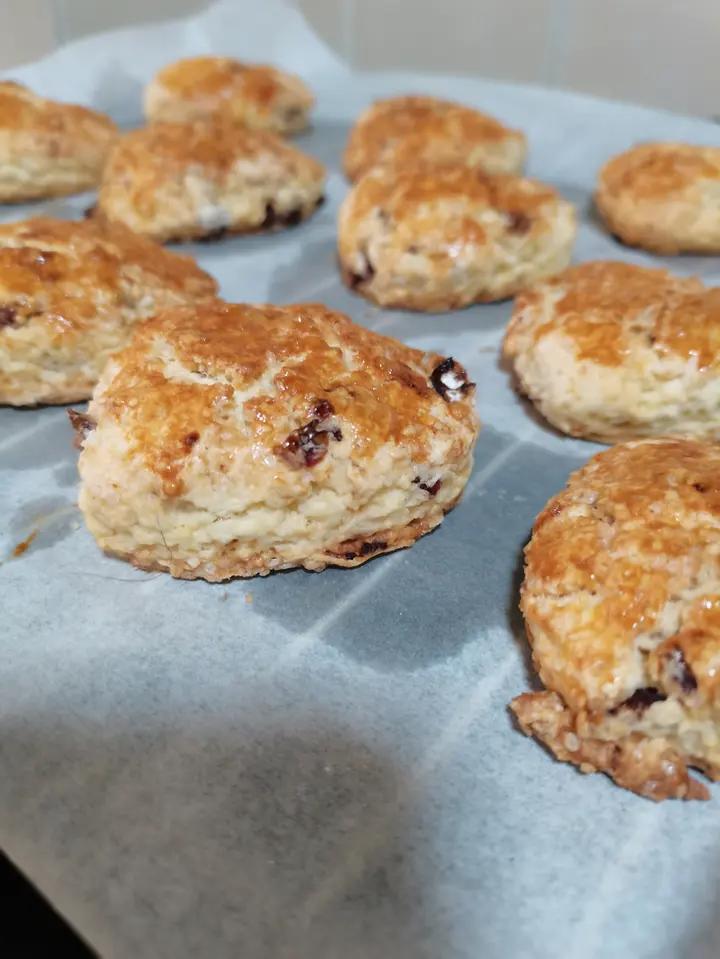 完美裂纹～百分百成功的超好吃奶香司康（禁止搬运）