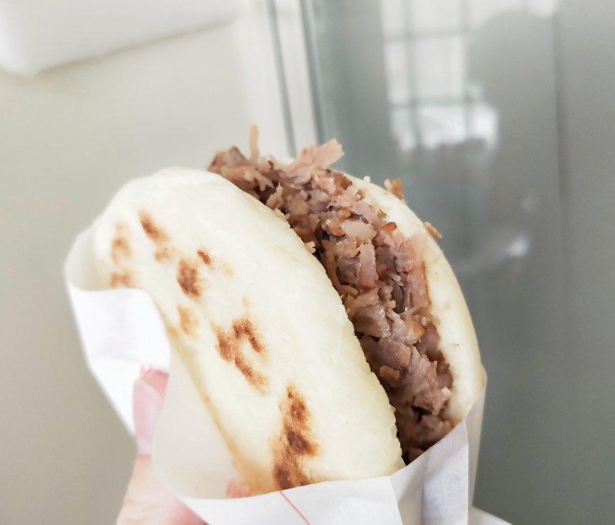 肉夹馍(白吉馍的制作)