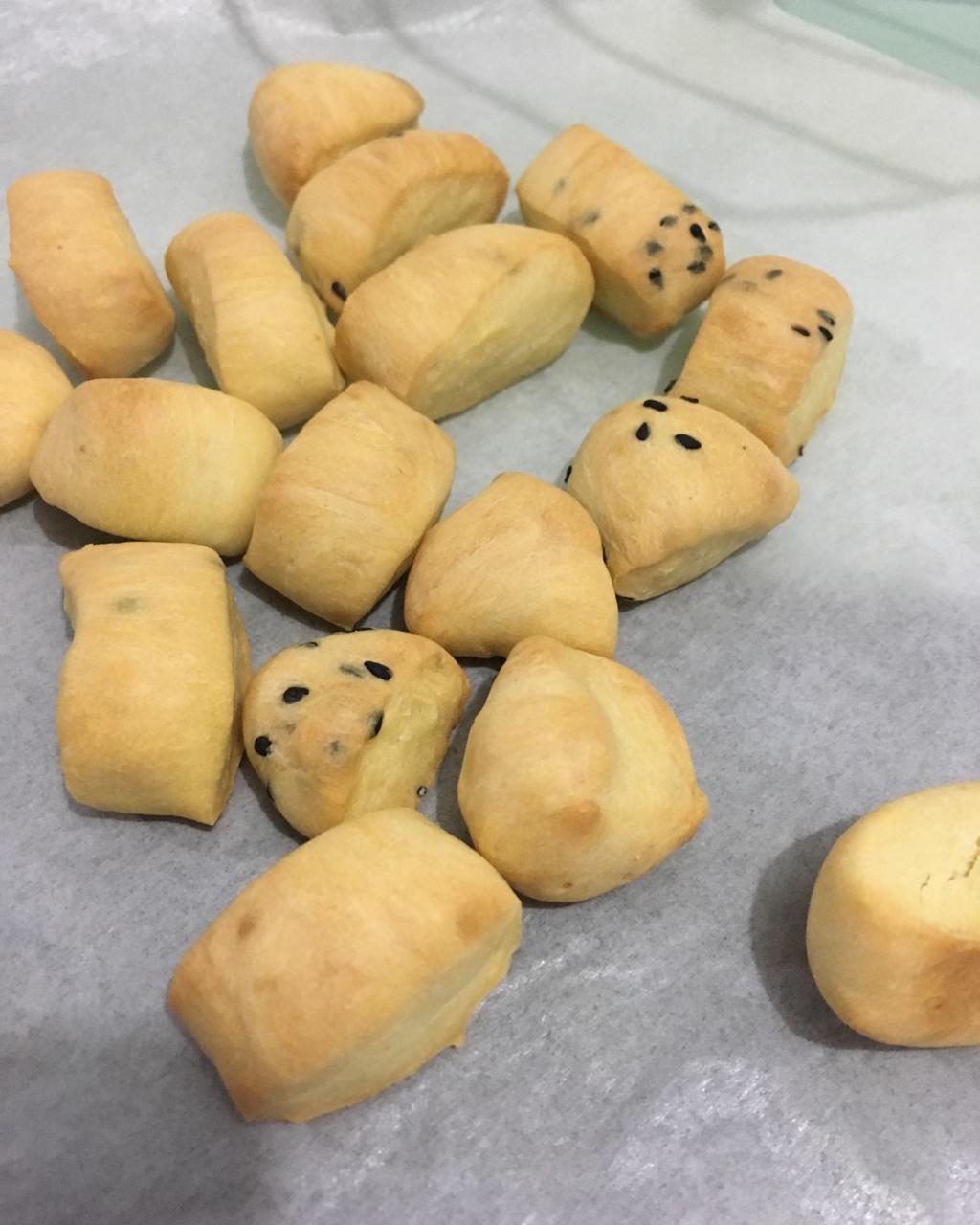 小石头饼干。