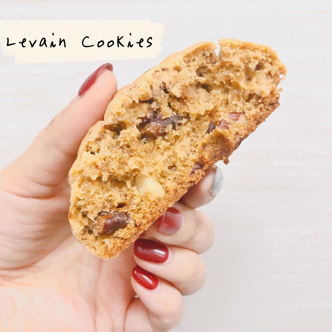 纽约客疯狂追捧的Levain Bakery经典核桃巧克力曲奇