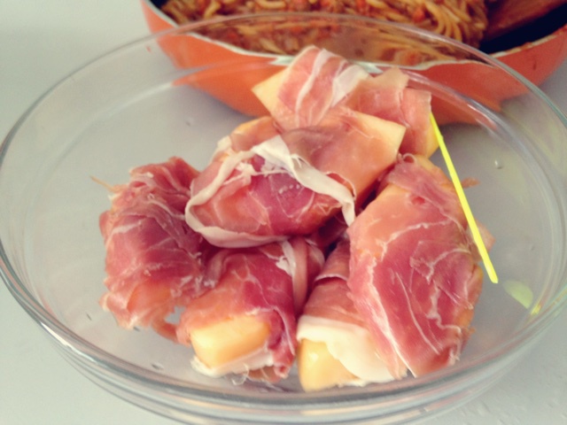 生火腿佐蜜瓜prosciutto crudo con melone