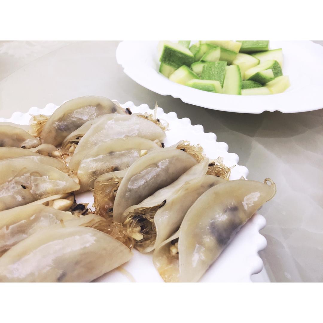 鲜脆素锅贴