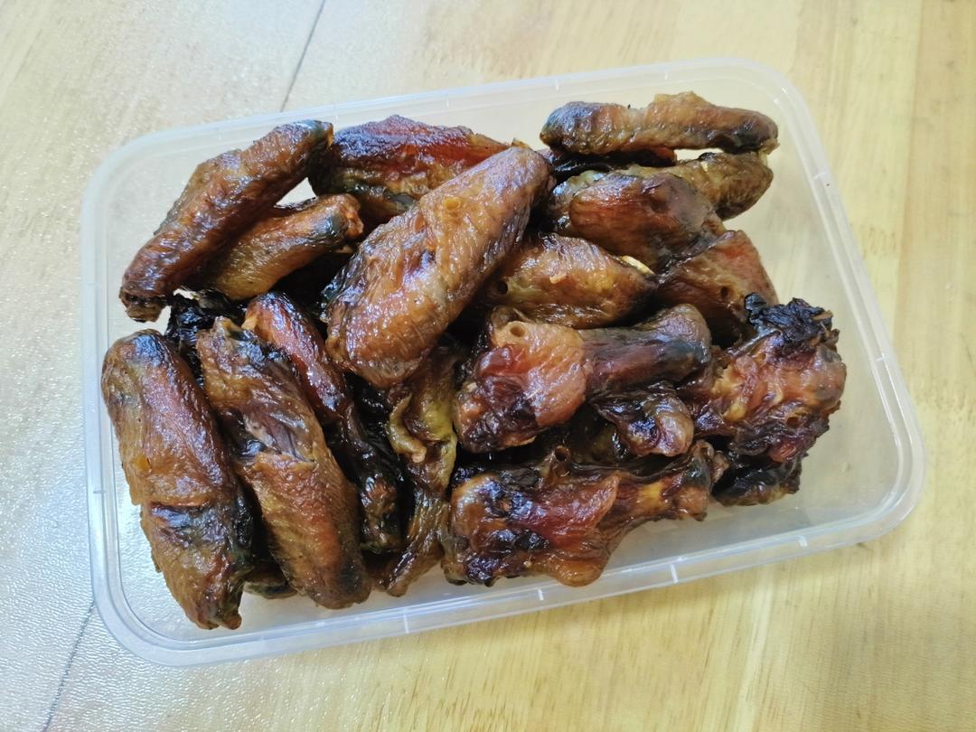 腊鸡翅