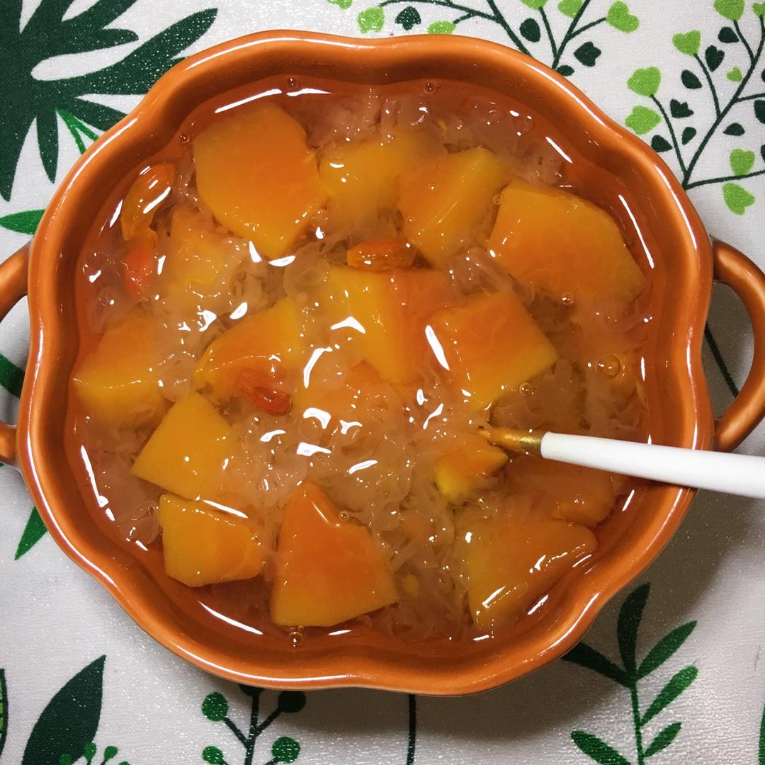 银耳木瓜羹