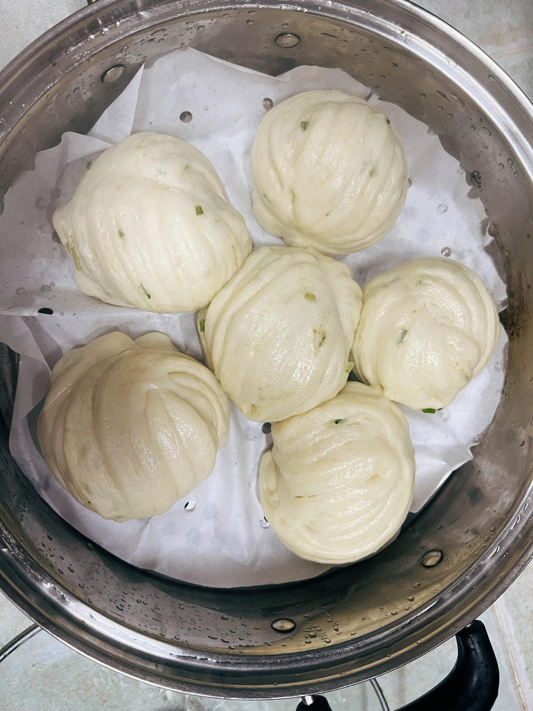 葱油花卷，一根筷子卷出漂亮的造型