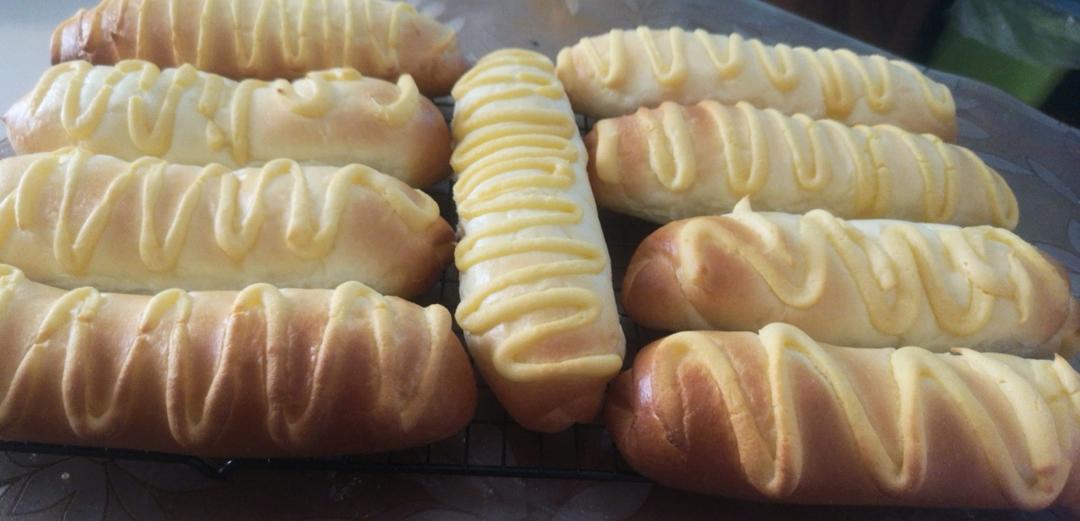 视频🐛经典｜毛毛虫面包｜美味松软｜奶味浓郁｜一口一个满足