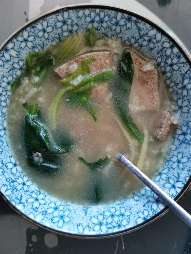 孕妇补铁菜谱-菠菜猪肝粥