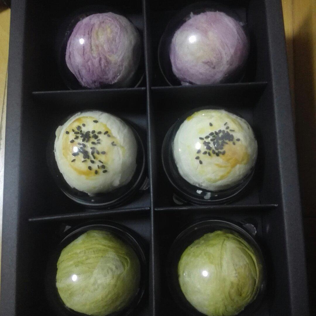 蛋黄酥