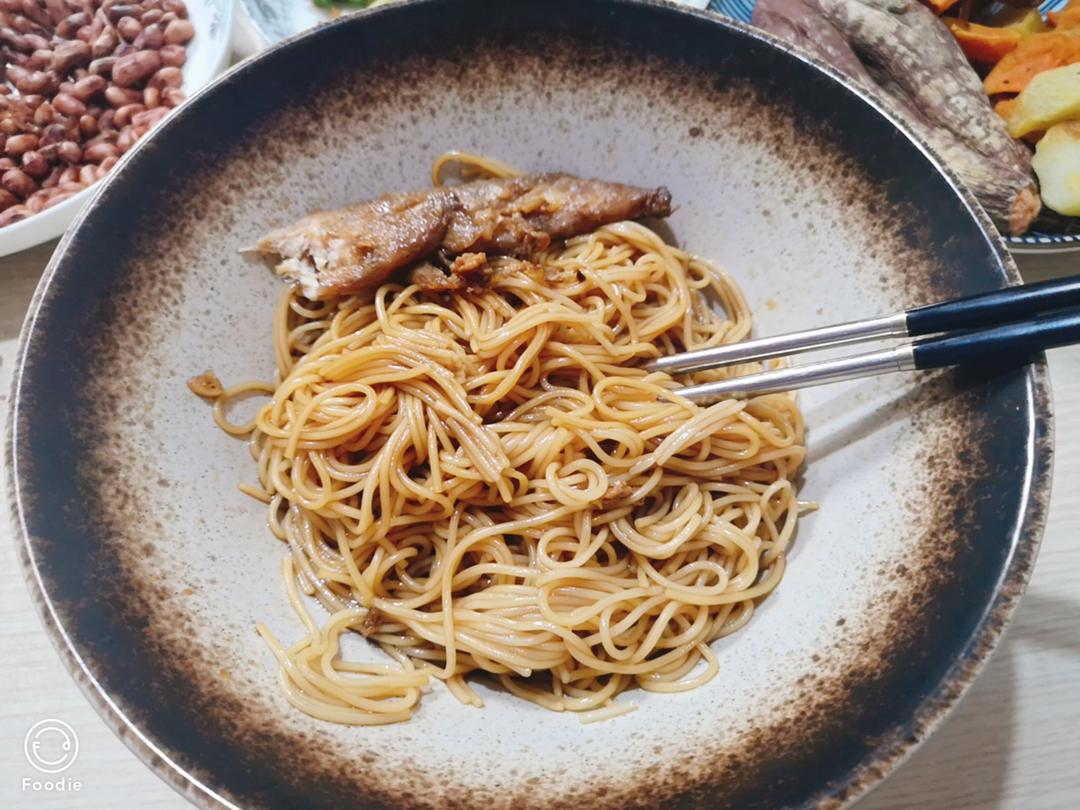 葱油拌面Spring Onion Noodles