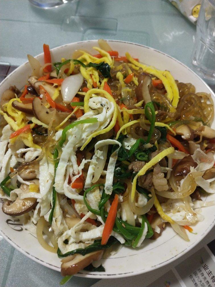 韩式粉丝炒杂菜 Korean Style Glass Noodles with Vegetables