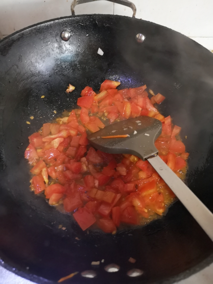 番茄培根螺旋意面（无黄油版，低油版）的做法 步骤5