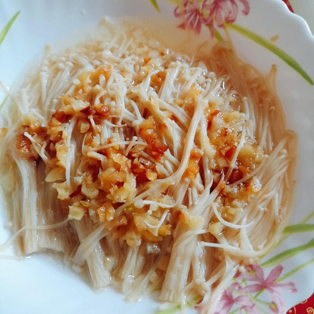 蒜蓉蒸金针菇
