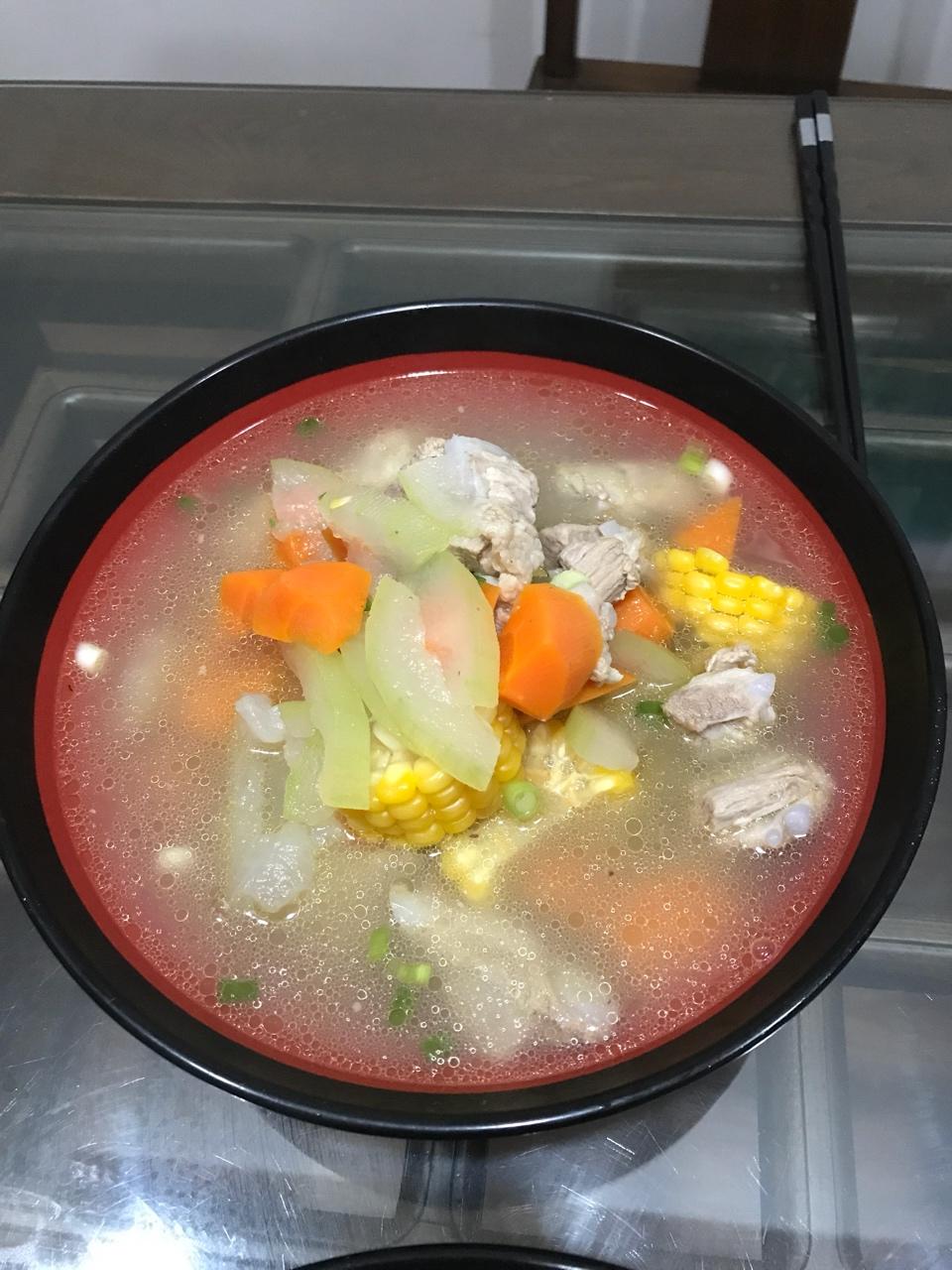 冬瓜玉米排骨汤