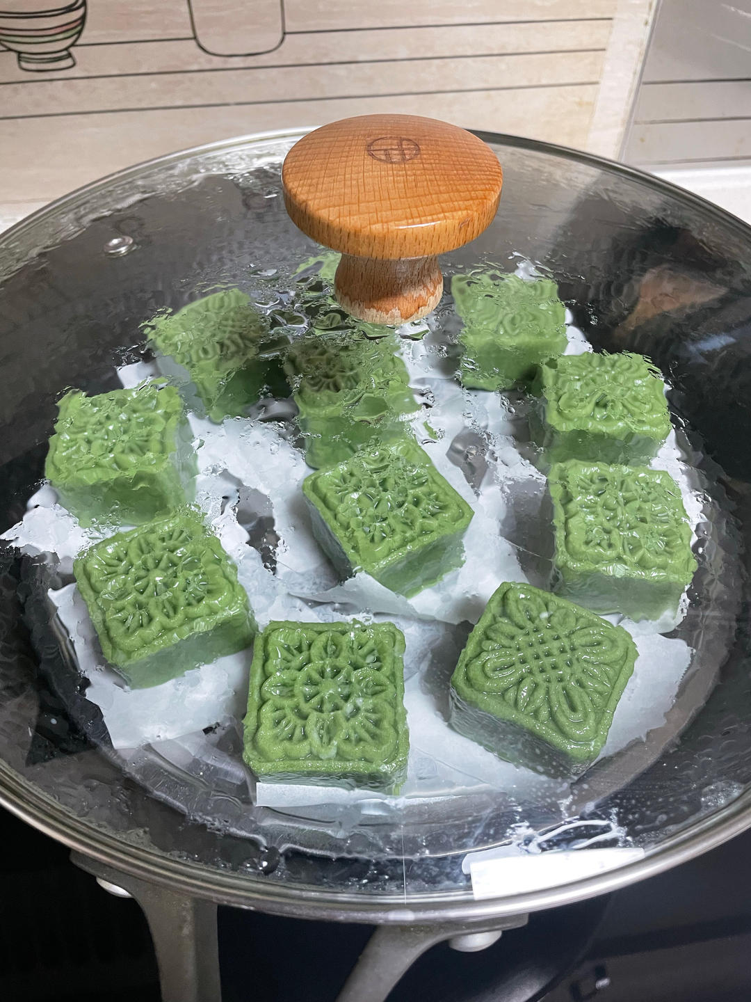Q糯的艾草·青团（咸蛋肉松）