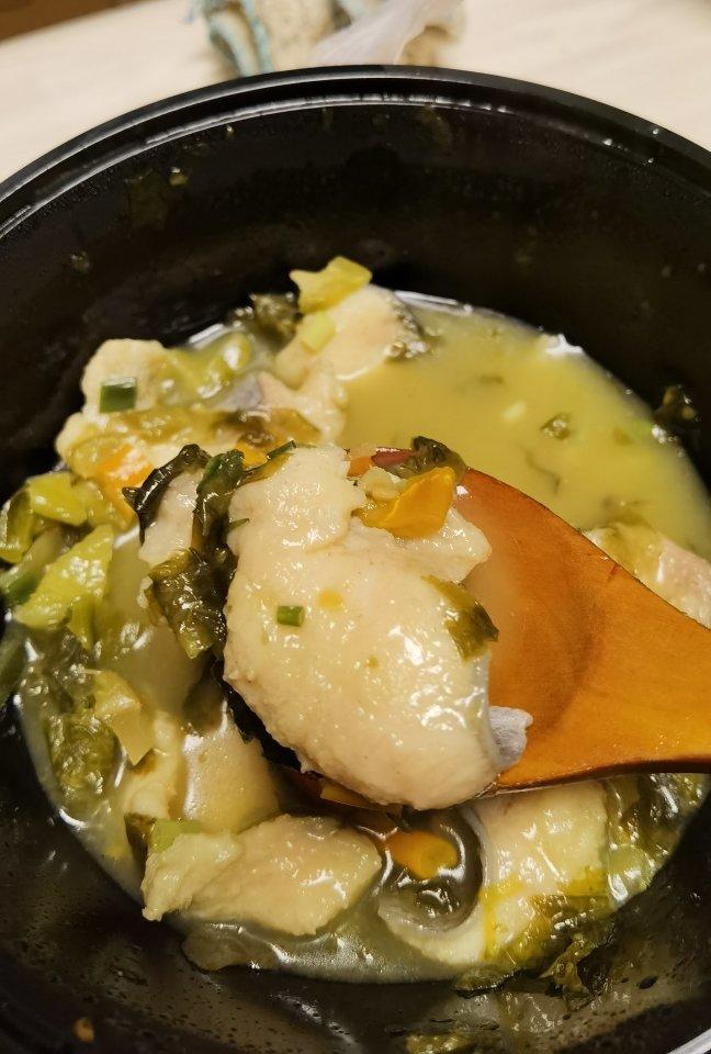 艾玛54做的家常酸菜鱼巴沙鱼