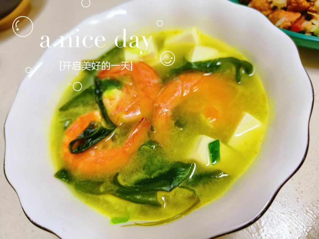 孩子增高汤 | 虾仁豆腐裙带菜汤