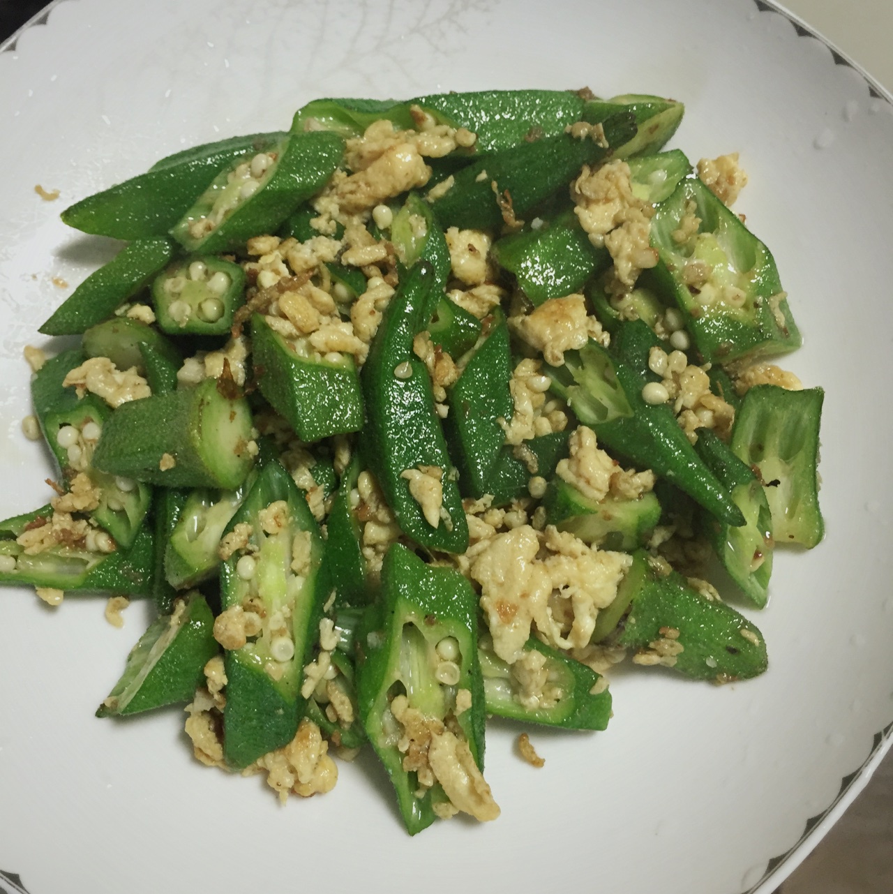 秋葵炒鸡蛋