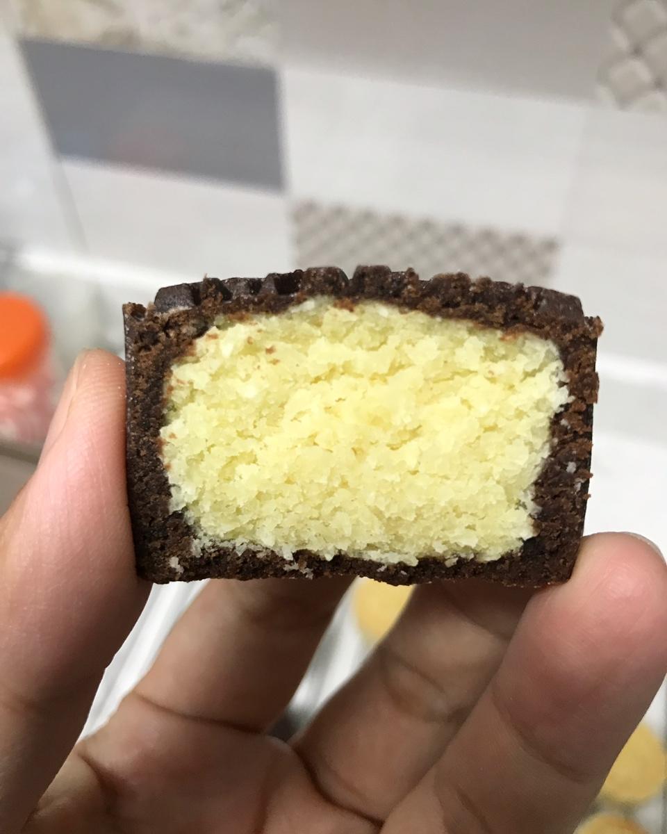 巧克力奶酪椰蓉拉丝月饼