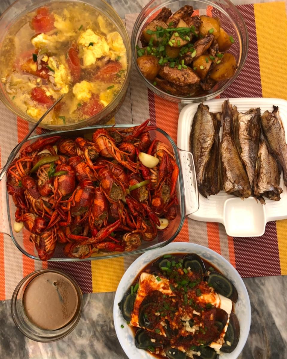 爆炒小龙虾（清洗杀菌一条龙）