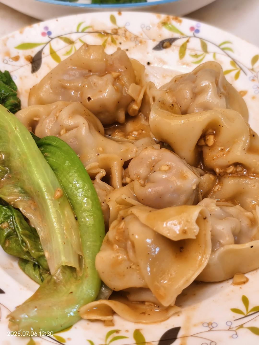 麻酱干拌馄饨