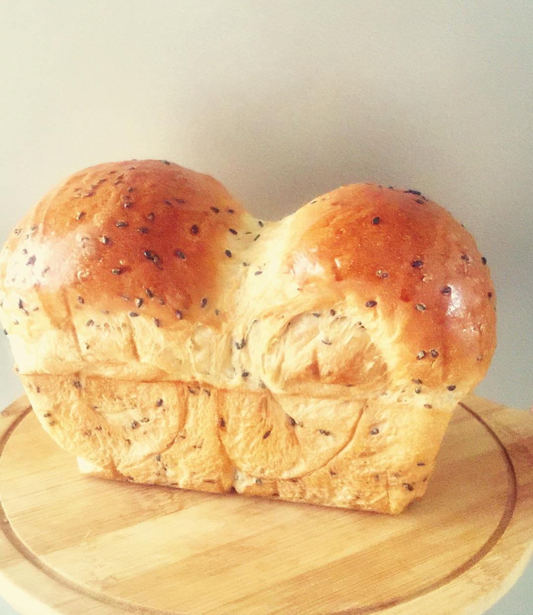 金大旺的黑芝麻吐司