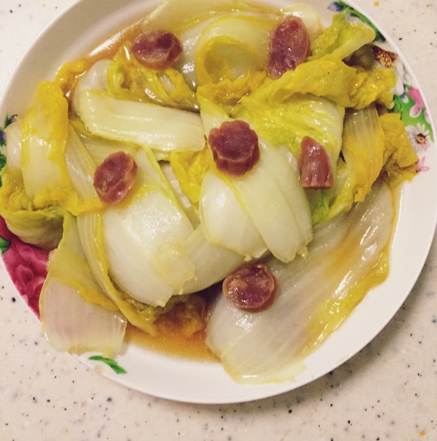 腊肠炒娃娃菜
