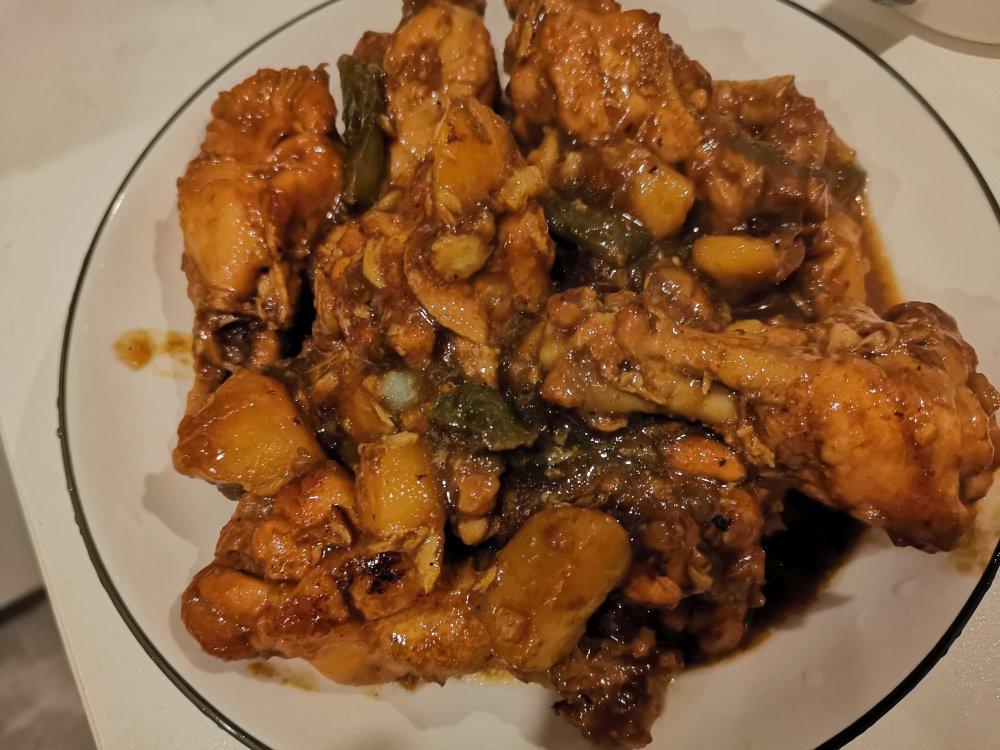鸡翅根烧土豆好吃到爆