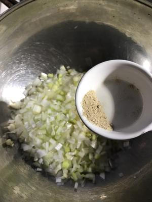 堂妈的金牌葱油饼的做法 步骤12