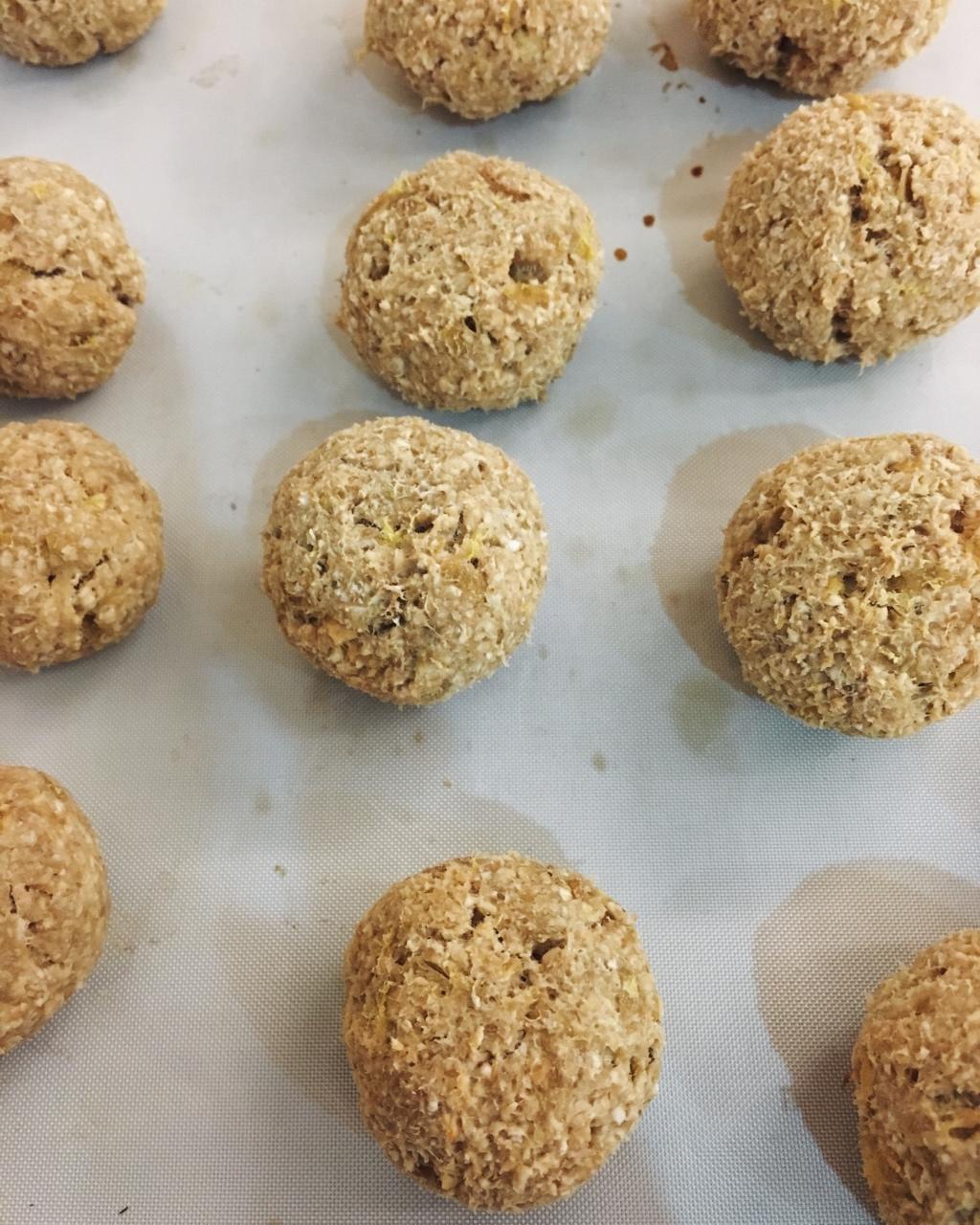 面包小白也能学会的苹果蜂蜜燕麦包