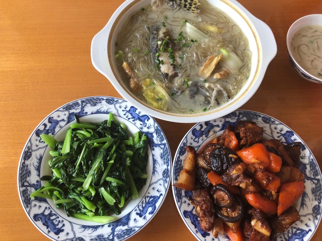 厨房里的三餐四季