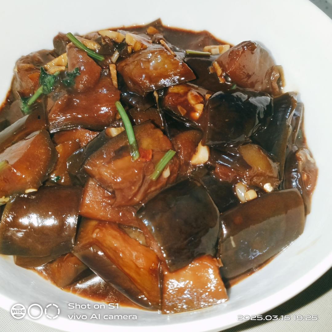 家常菜|红烧茄子