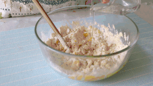 牡蛎粉玉米脆片的做法 步骤6