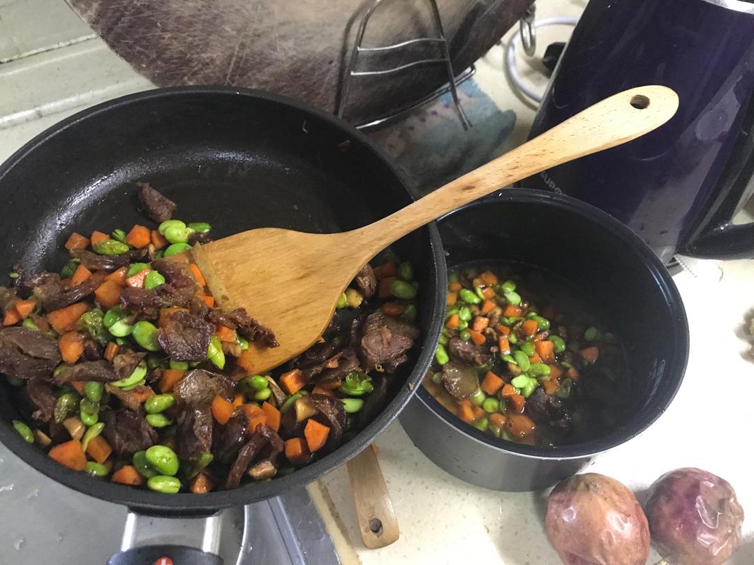 电饭锅版腊肉饭