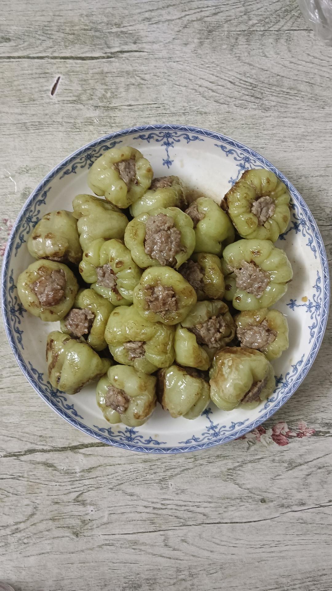 酿灯笼椒
