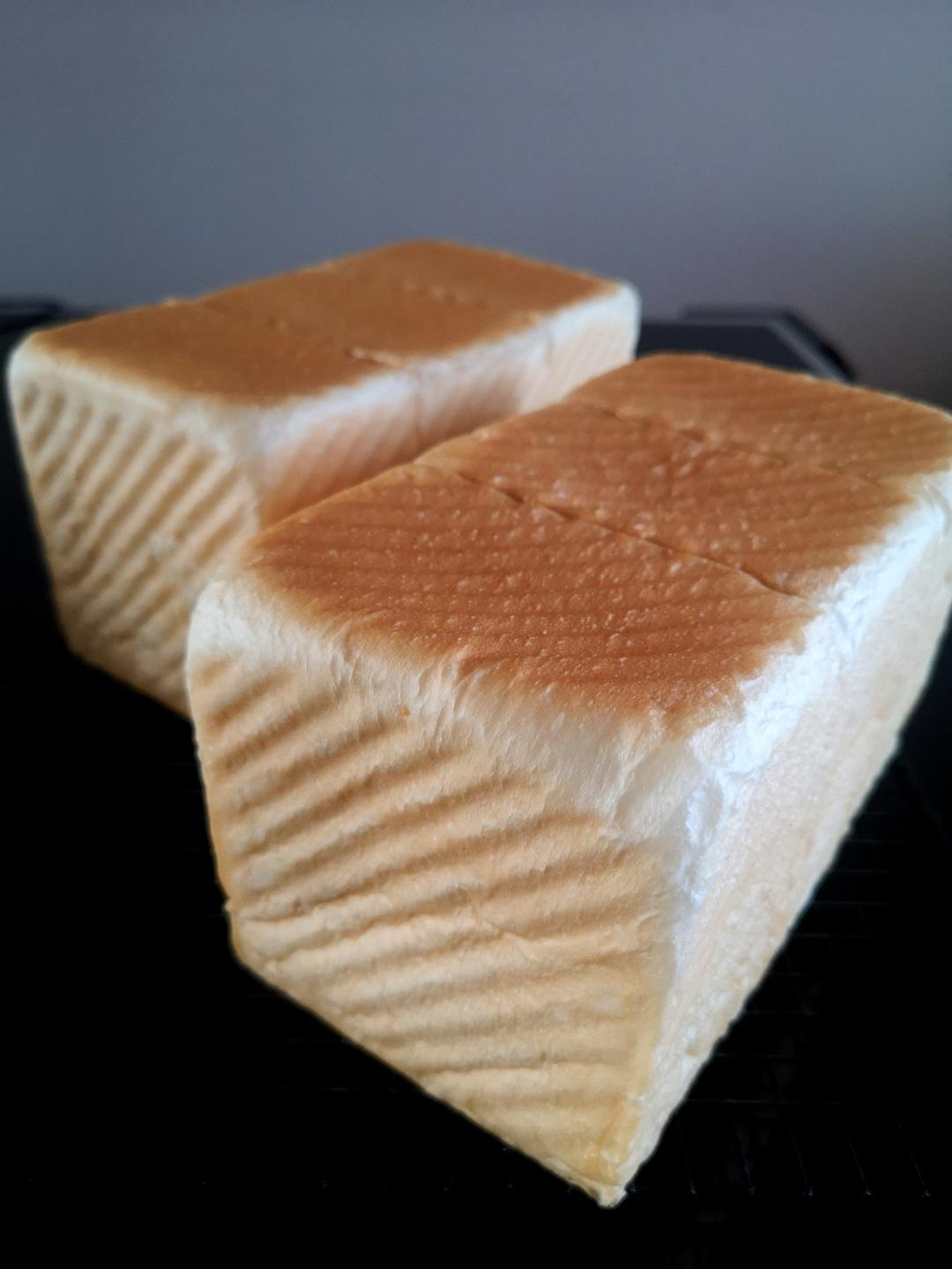 超柔牛奶棉花吐司（最详细的吐司食谱）