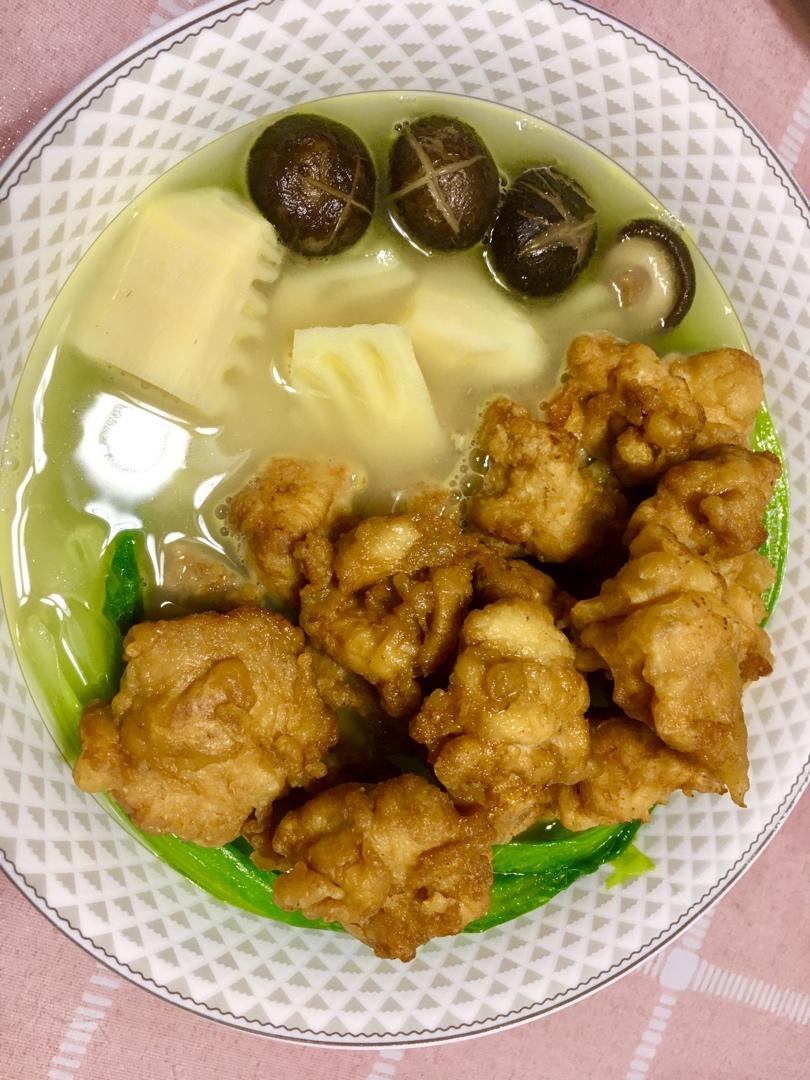 【三鲜笋炸酥鸡】