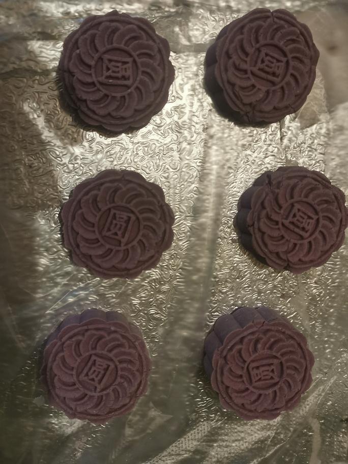 麦淀粉紫薯饼