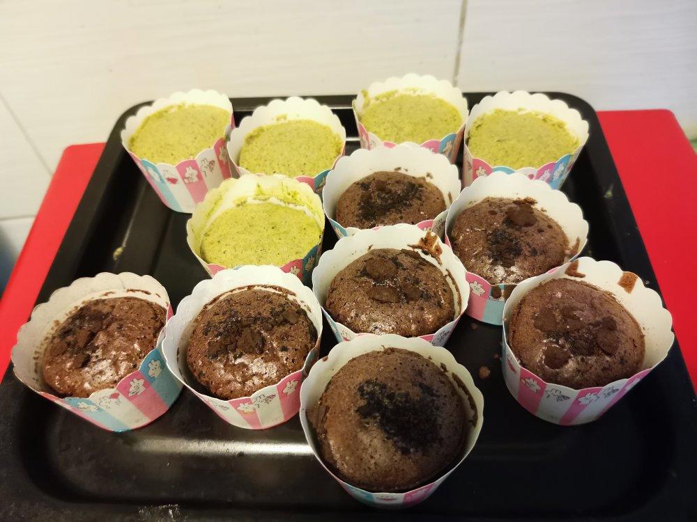 巧克力纸杯蛋糕