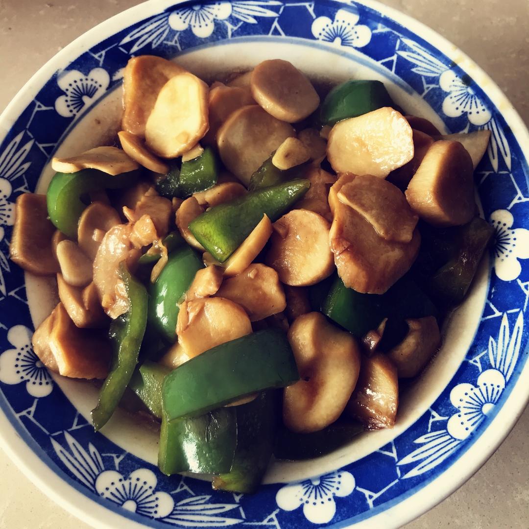 青椒素炒杏鲍菇