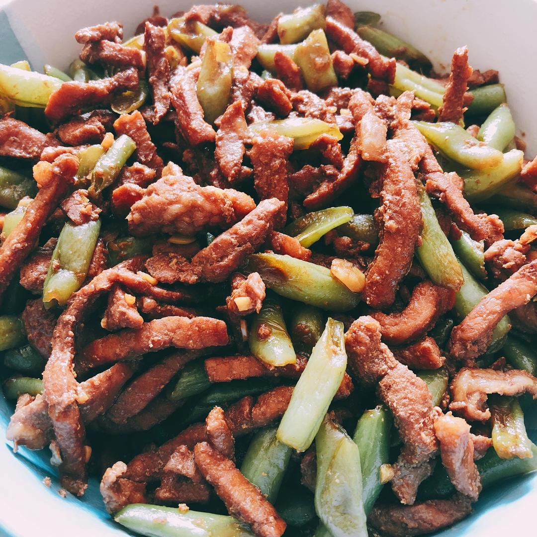 豆角炒肉