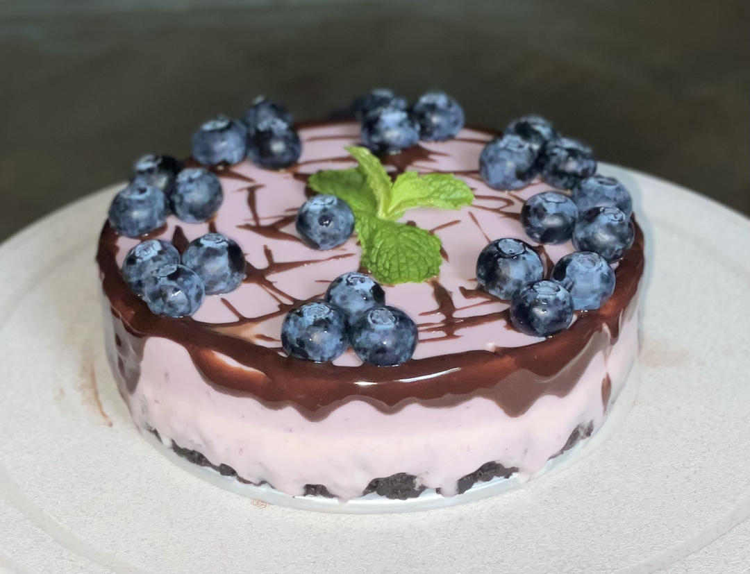 超梦幻的渐变蓝莓冻芝士