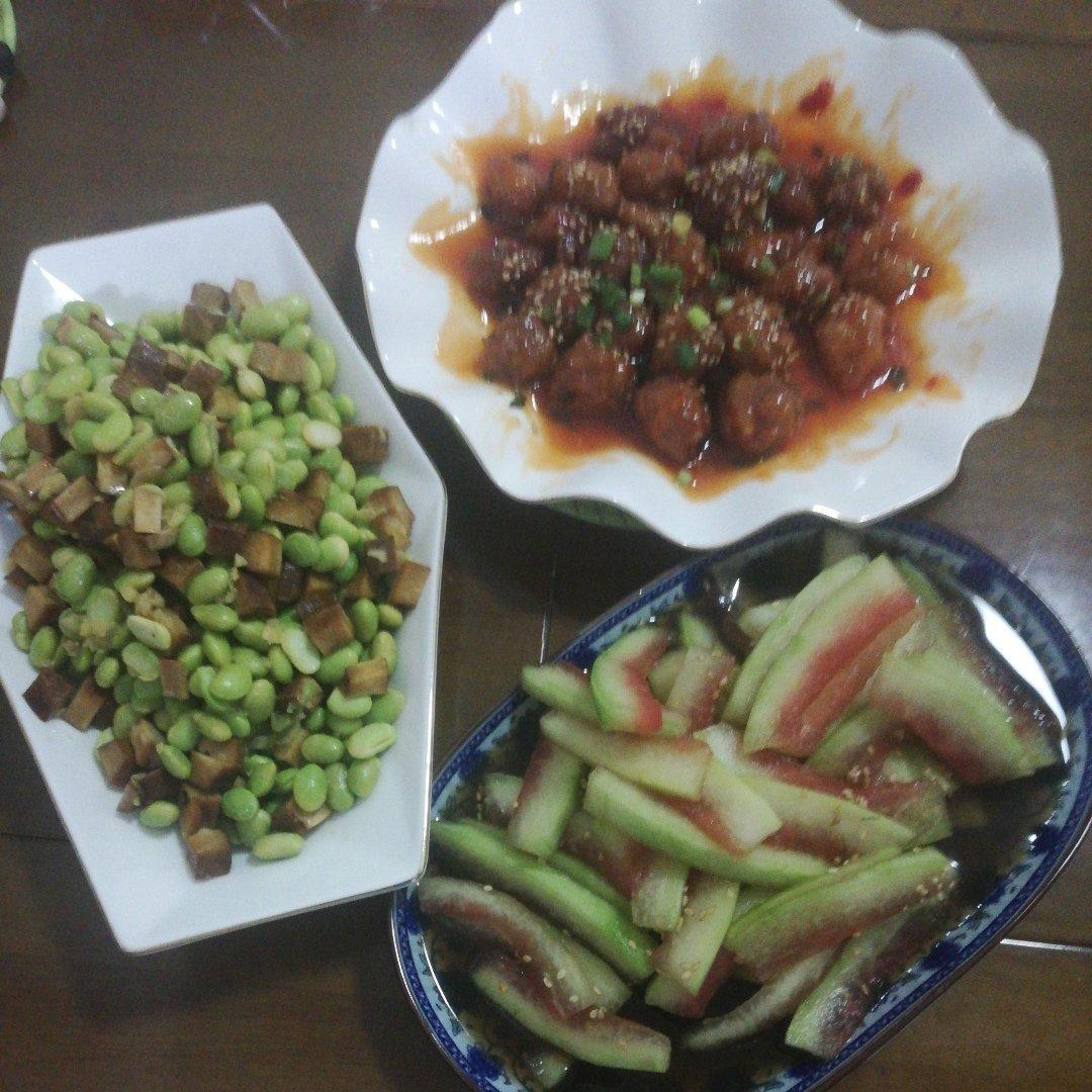 毛豆炒五香豆干