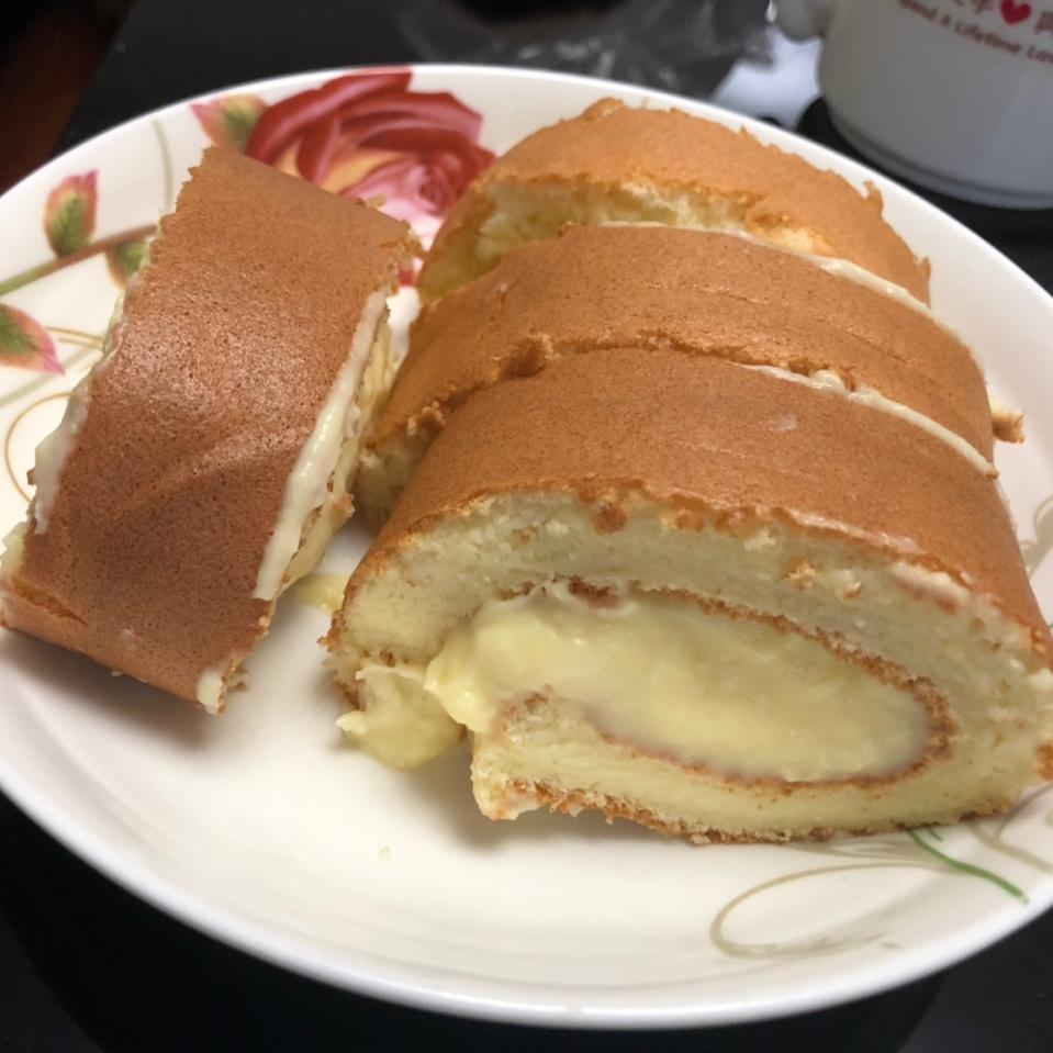 材料最简单的【低卡蛋糕卷】卡仕达戚风卷