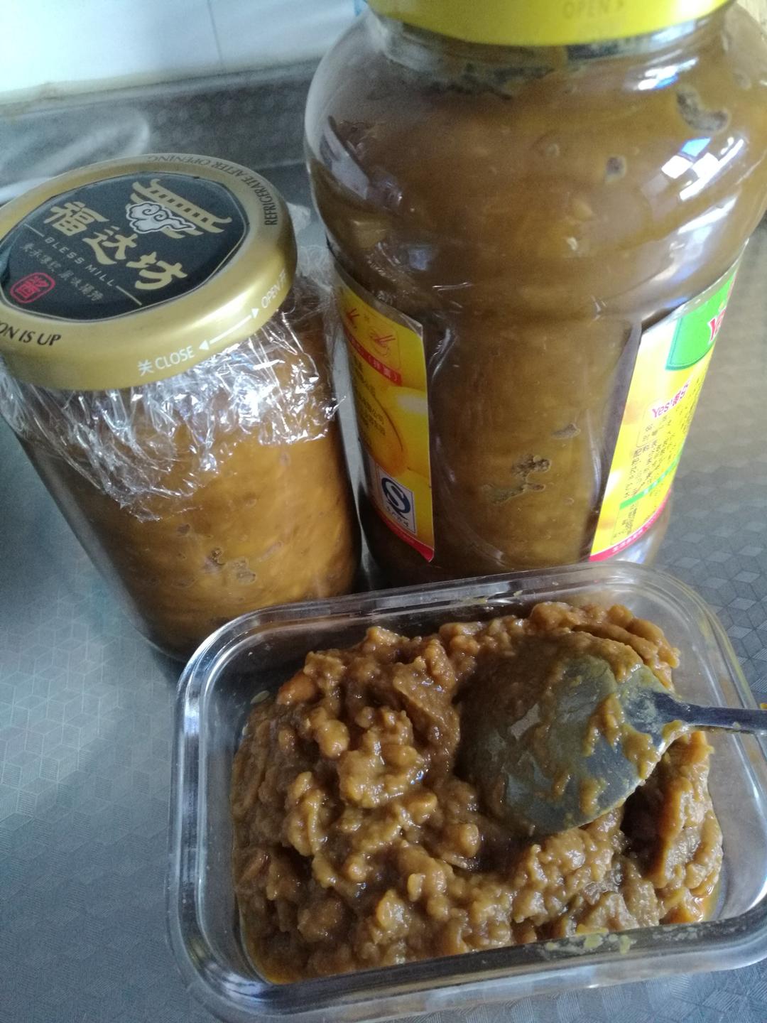 奶糖tt做的土法自制黄豆酱
