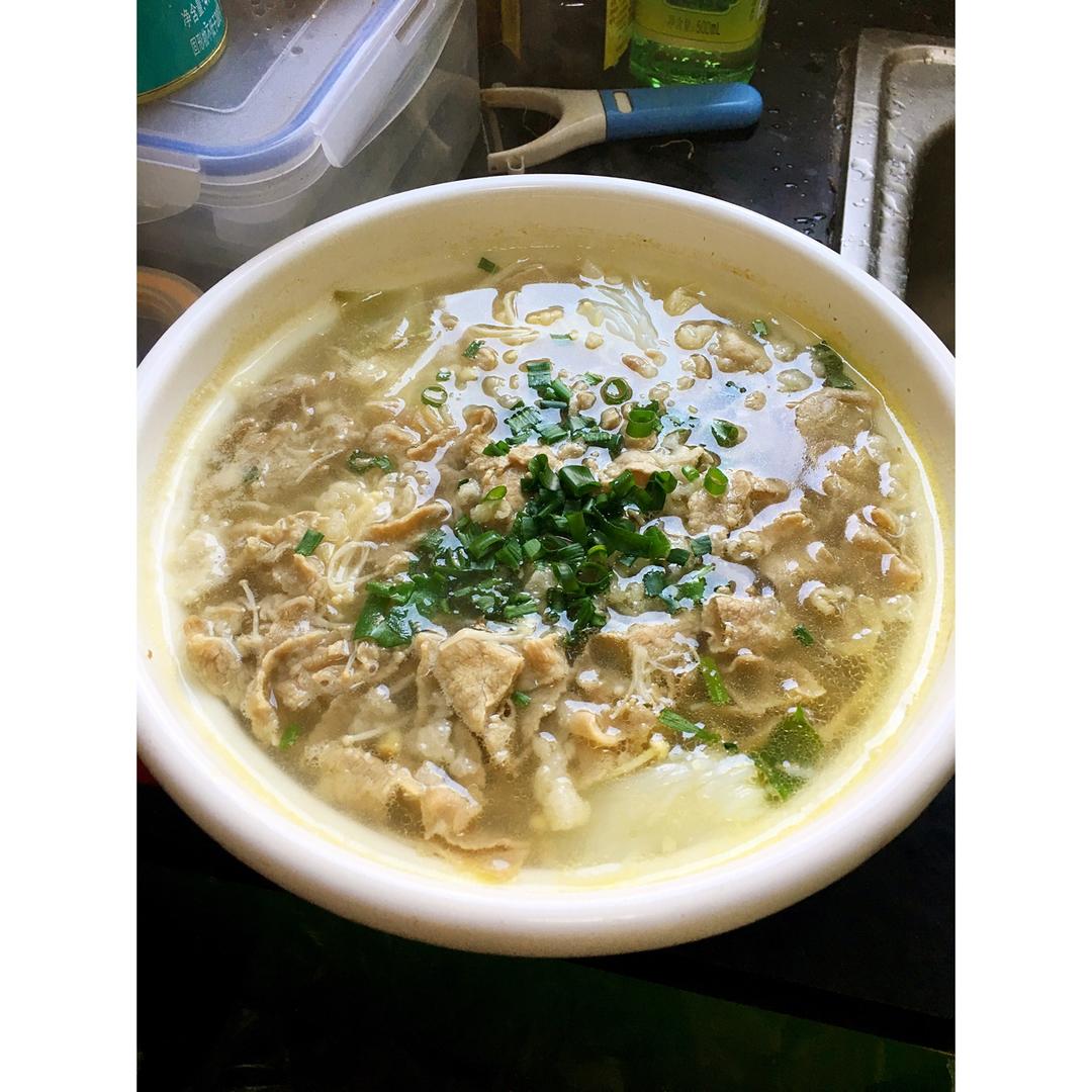 酸汤肥牛