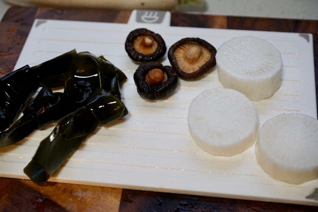 【北鼎珐琅铸铁锅食谱】冬日暖暖关东煮