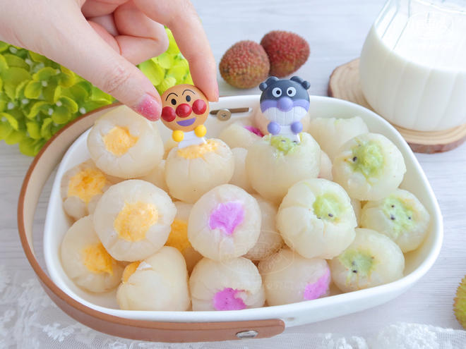 神仙吃法‼️爆浆荔枝酸奶冻❄️比冰淇淋还好吃的做法