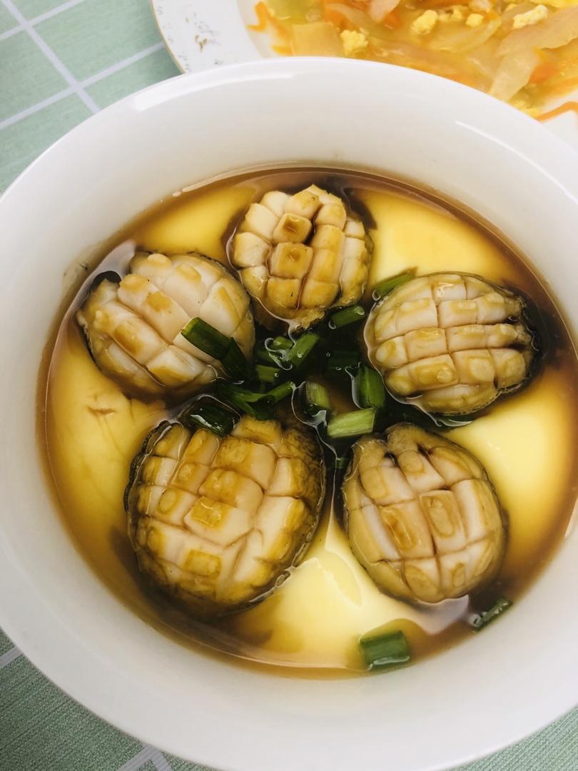 阿拉小蕾儿做的简单美味的鲍鱼蒸蛋