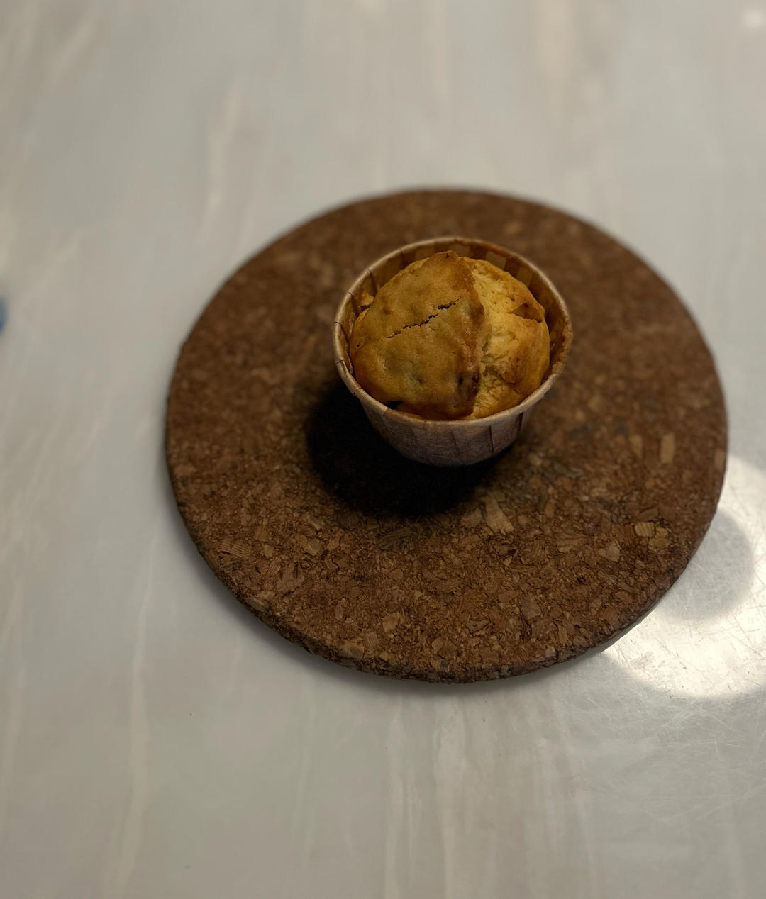 白葡萄酒果干杯子蛋糕